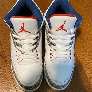 Jordan 3 true blue